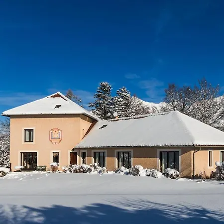B&B 