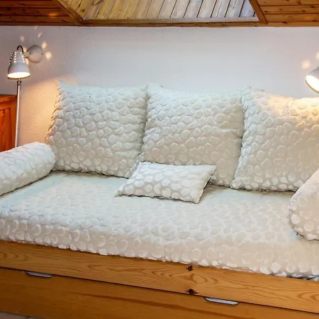 B&B 