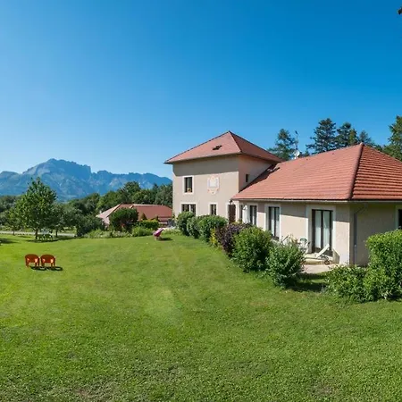 B&B 